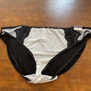 Black and white mesh Cacique Brief Panties